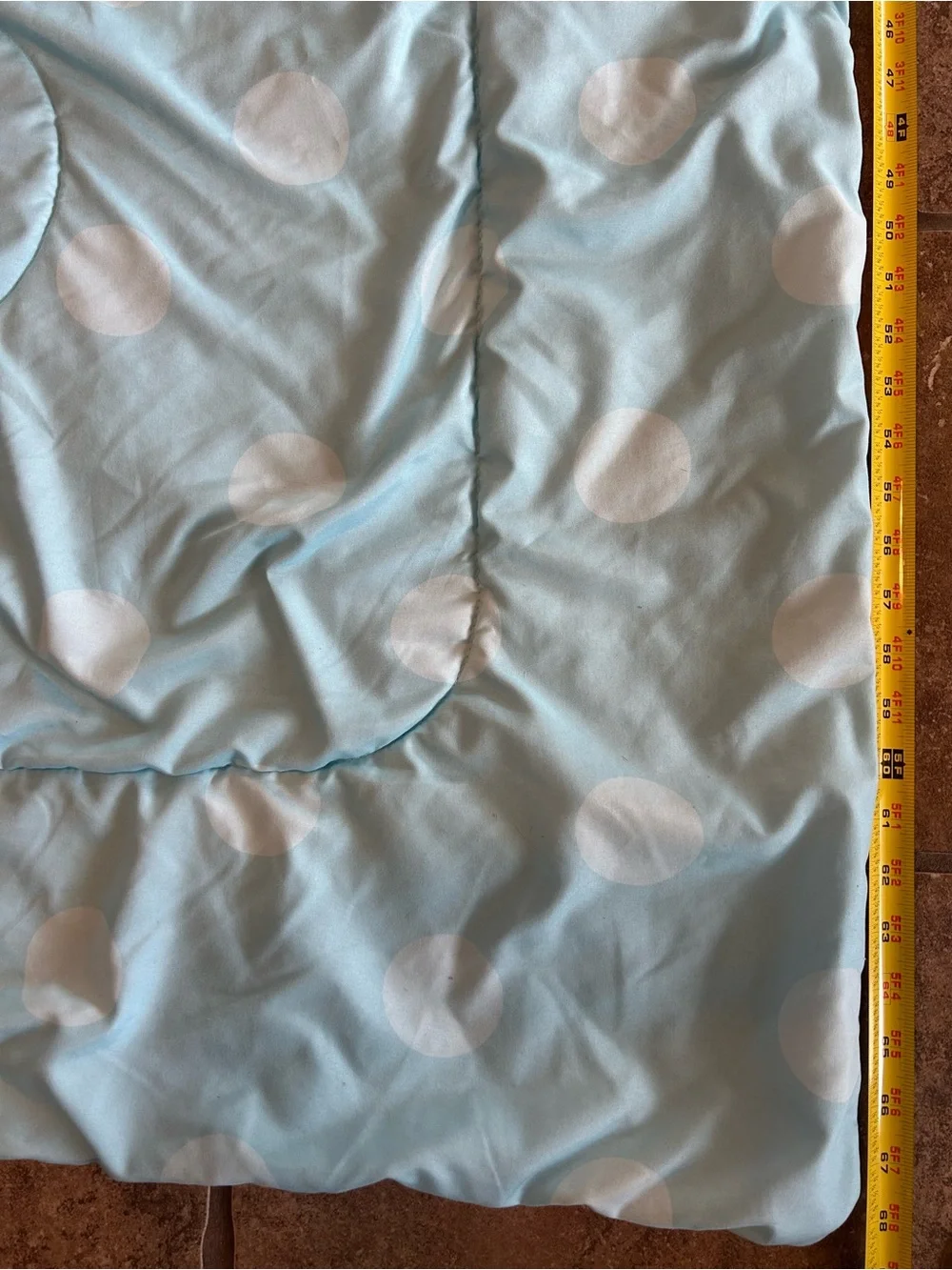 Moonbug Cocomelon Reversible Twin/Full Size Comforter. 64 X 86 Inch.